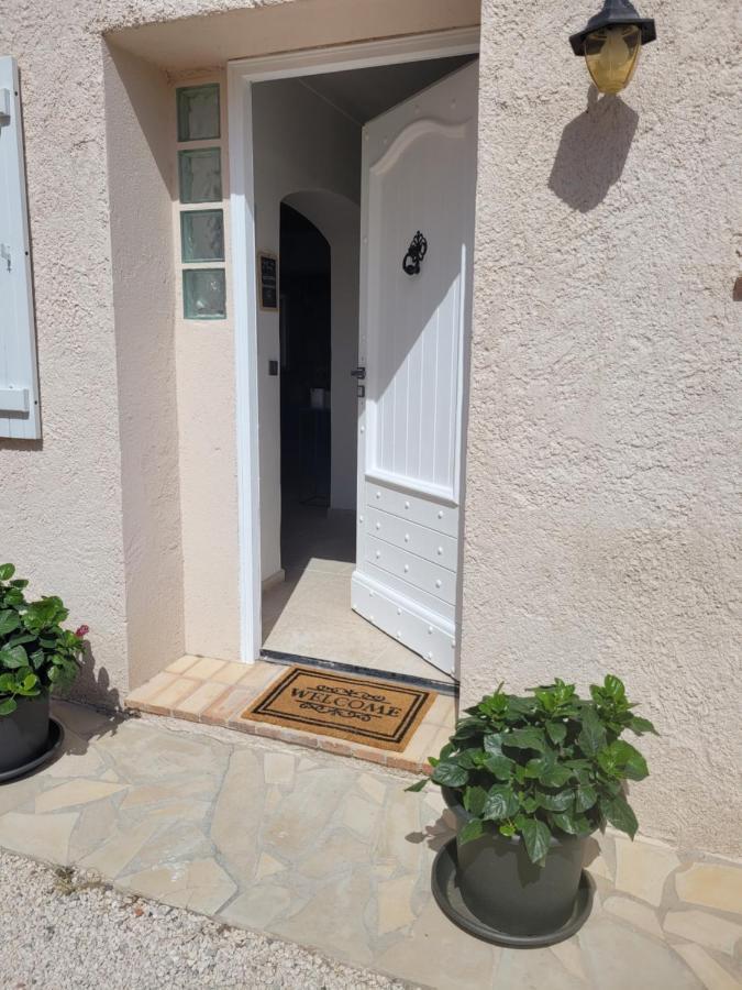 Les Jardins De La Laiterie Bed & Breakfast Boulouris-sur-Mer Dış mekan fotoğraf